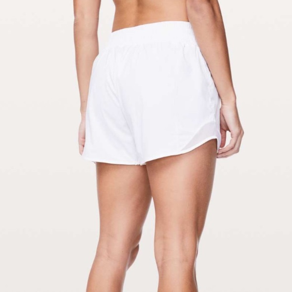 NWT Lululemon Hotty Hot High-Rise Short 4" Lined White Size 6 - Picture 10 of 12